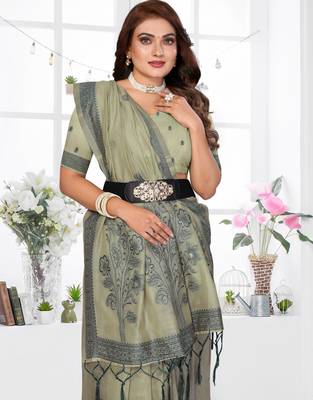 green spun cotton blend woven designer ethnic partywear saree 3