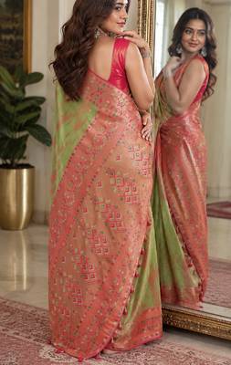 Pista soft silk blend banarasi jacuard work festive saree with unstitched blouse piece 3