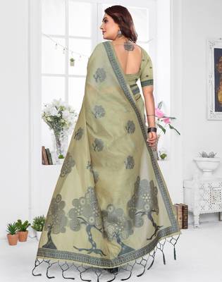 green woven designer spun cotton blend fabric smart traditional saree 2