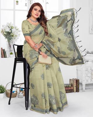 green woven designer spun cotton blend fabric smart traditional saree 4