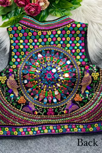 Black silk thread mirror