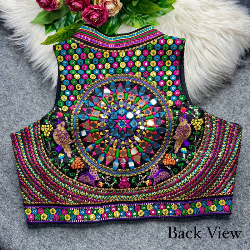 Black silk thread mirror