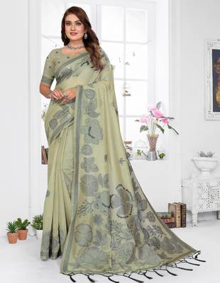pista color smart spun cotton blend fabric woven designer saree 1