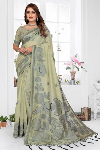 pista color smart spun cotton blend fabric woven designer saree