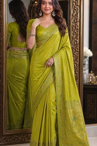 Parrot green soft silk blend banarasi jacuard work festive saree with unstitched blouse piece