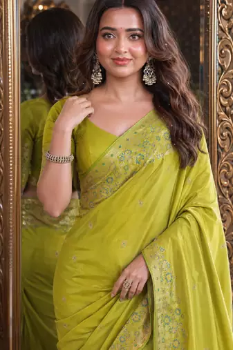 Parrot green soft silk blend banarasi jacuard work festive saree with unstitched blouse piece