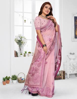 pink color smart spun cotton blend fabric woven designer saree 4
