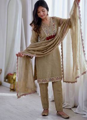 Heavy Designer Embroidery Work Kurti Set With Dupatta Festival Wear Suit Set 3