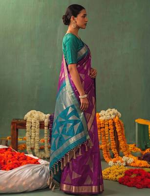 wine color smart ethnic woven designer soft silk blend fabric ceremonial saree 3
