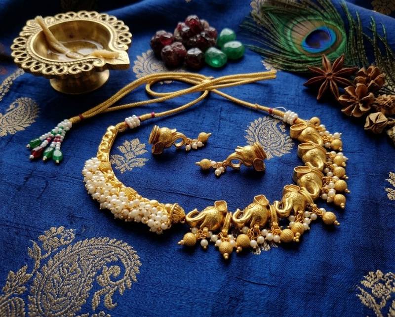 antique gold elephant temple choker necklace set with pearls