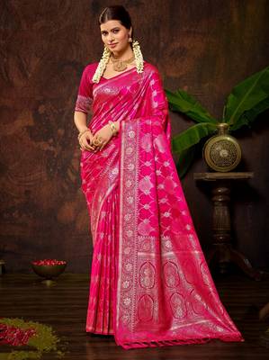 smart and ethnic rani pink color silk blend fabric woven designer ethnic rich looks saree 1