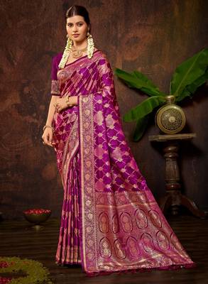 smart and ethnic deep magenta color silk blend fabric woven designer ethnic rich looks saree 1