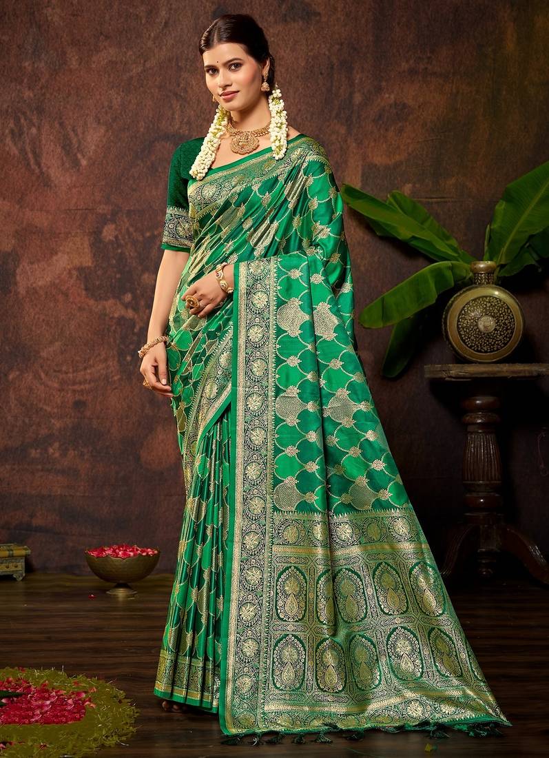smart and ethnic emerald green color silk blend fabric woven designer ethnic rich looks saree