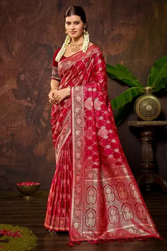 smart and ethnic crimson color silk blend fabric woven designer ethnic rich looks saree