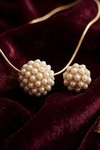 antique gold pearl pendant necklace set with earrings
