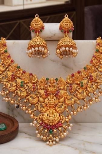 gold south indian temple choker necklace set with jhumka earrings