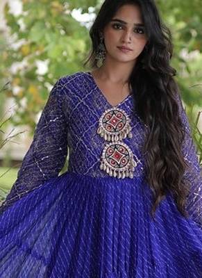 Designer laheriya print faux georgette gown with kutchi patchwork | free size 38-44 5