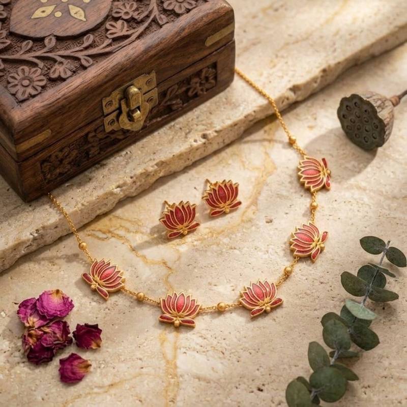 lotus enamel gold necklace set