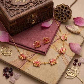 lotus enamel gold necklace set 2