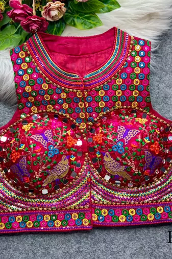 Pink silk thread mirror