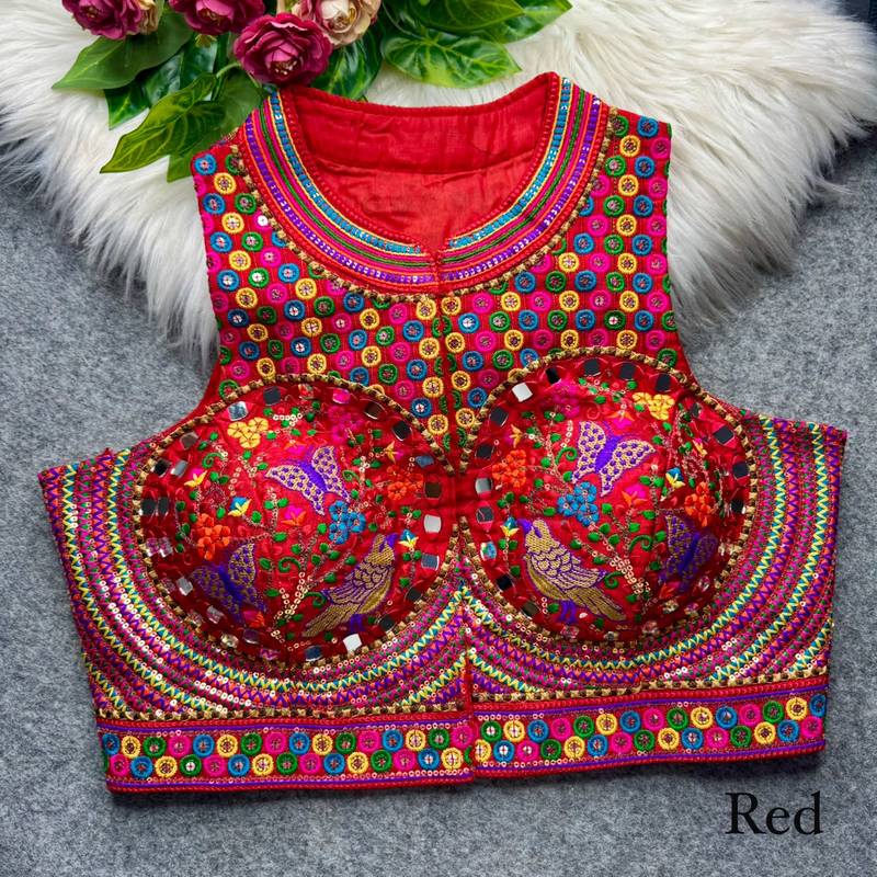 Red silk thread mirror