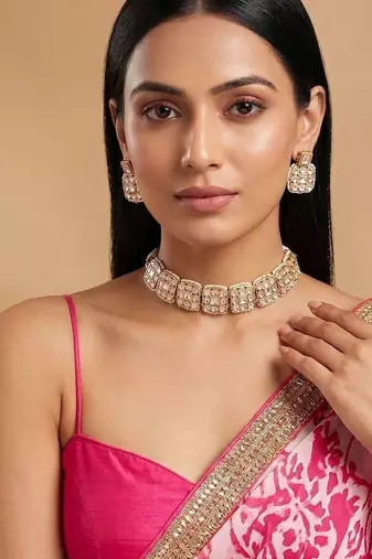 Gold plated kundan moissanite choker set