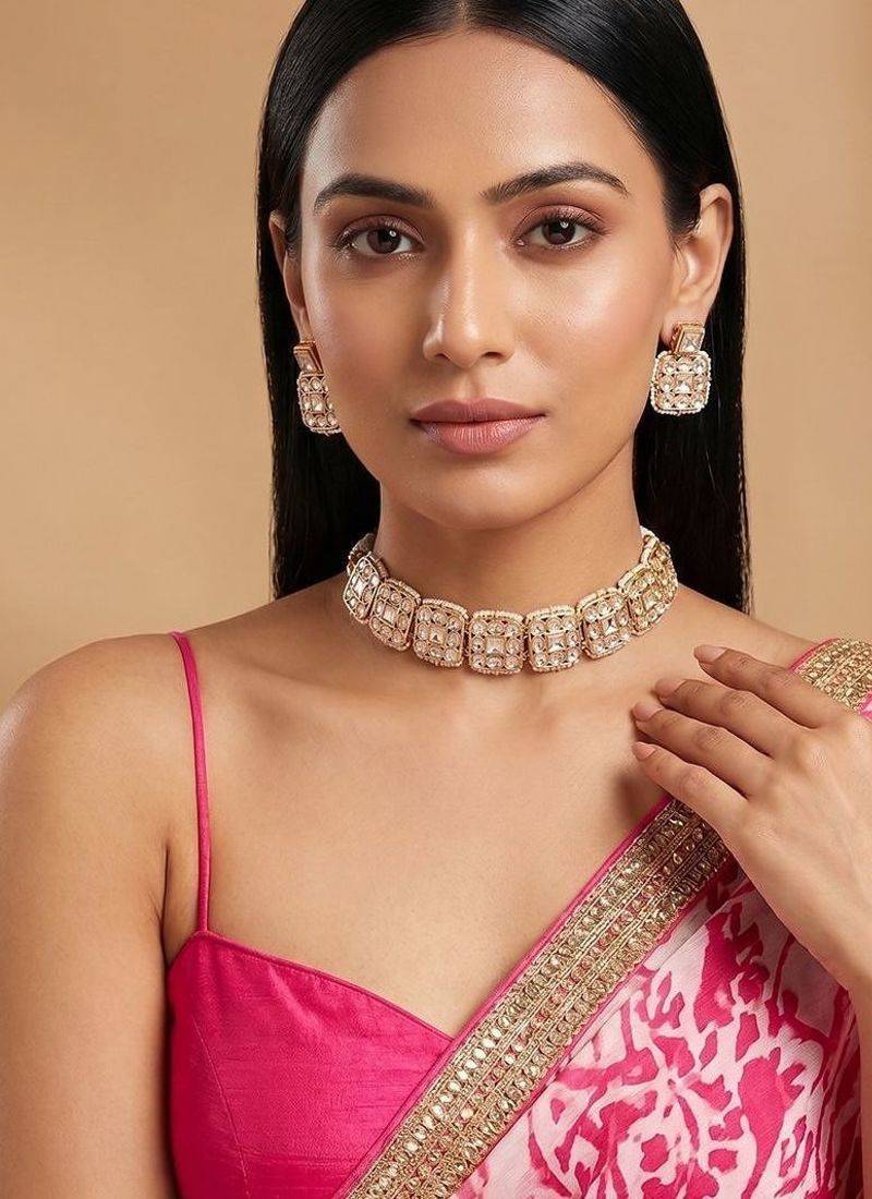Gold plated kundan moissanite choker set