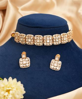 Gold plated kundan moissanite choker set 2