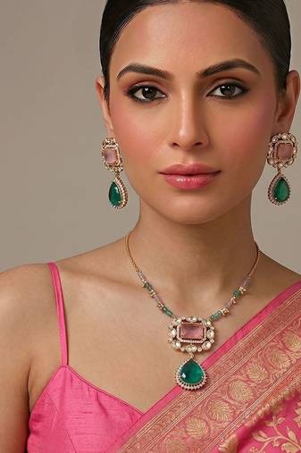 Green moissanite kundan necklace set