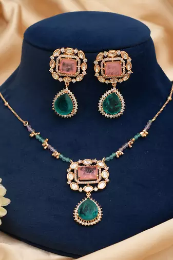 Green moissanite kundan necklace set