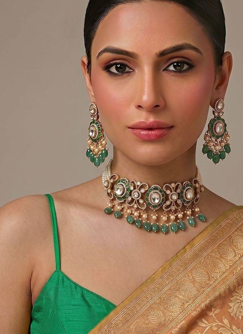 Emerald green kundan moissanite necklace set