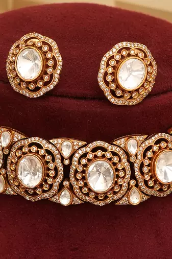 Gold plated premium moissanite kundan choker set