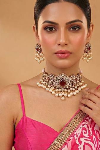 Royal maroon kundan choker set