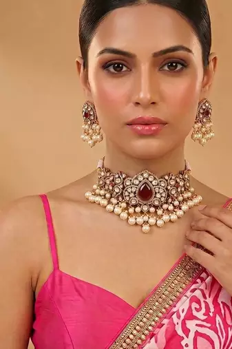 Royal maroon kundan choker set