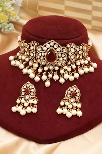 Royal maroon kundan choker set