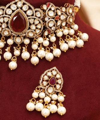 Royal maroon kundan choker set 3
