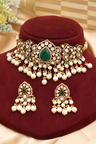 Emerald green royal kundan choker set