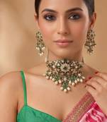 Royal emerald green moissanite kundan choker set