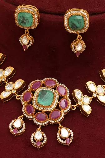 Multicolor luxury kundan moissanite bridal necklace set