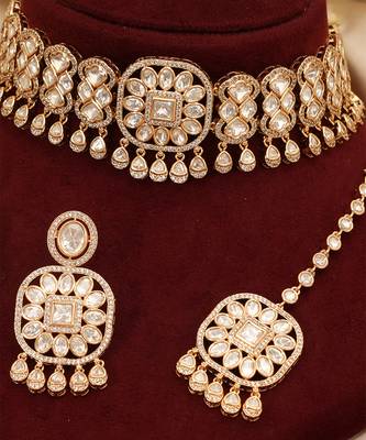 Gold plated premium kundan choker set 3