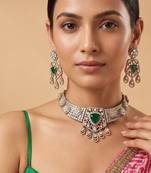 Emerald green moissanite choker necklace set