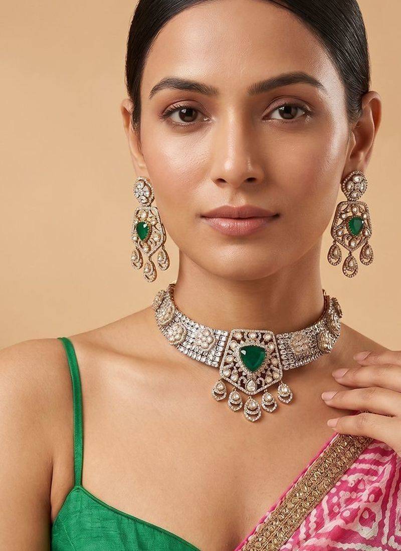 Emerald green moissanite choker necklace set