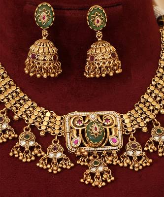 Gold plated green heritage kundan collar necklace set 3