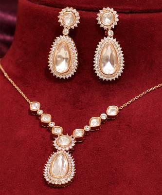Gold plated designer kundan moissanite necklace set 2