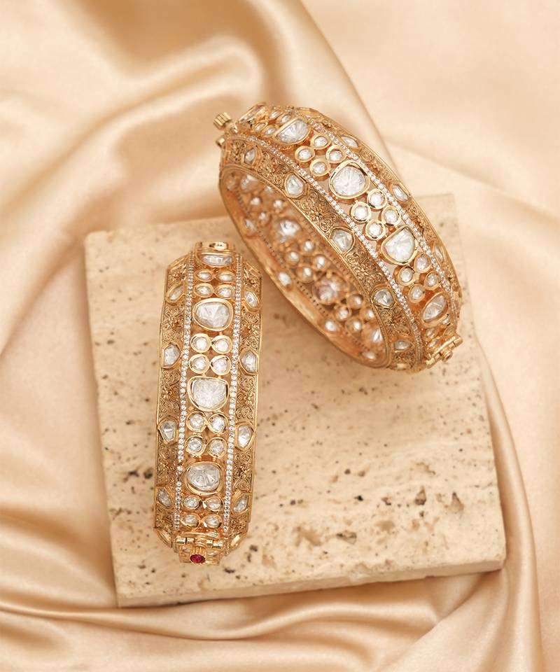 Gold plated designer kundan bridal bangle set