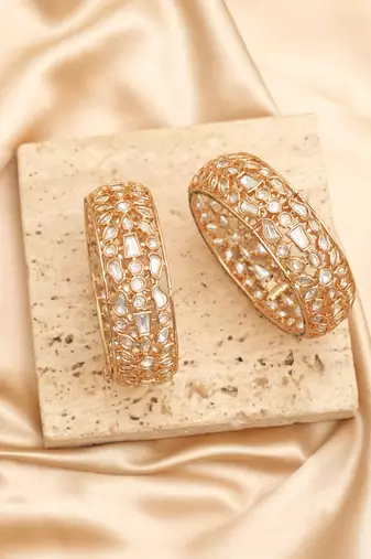 Gold plated luxury kundan bangle set