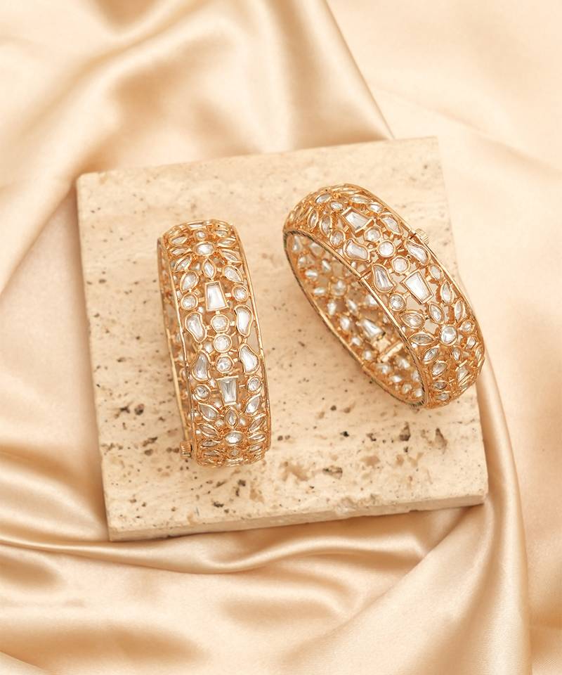 Gold plated luxury kundan bangle set