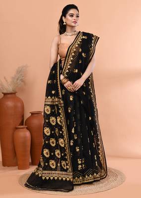 Black festive cotton silk jamdani saree with running blouse 4