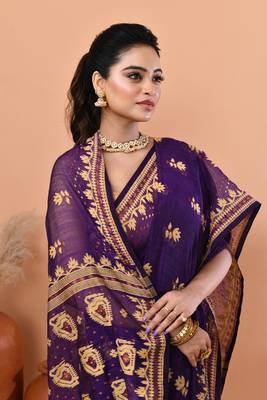 Purple festive cotton silk jamdani saree with running blouse 4