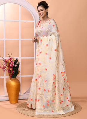 Off white festive wear semi silk blend jamdani saree with running blouse 2